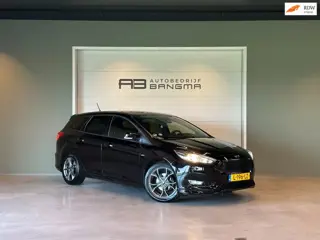 Ford Focus Wagon 1.0 EcoBoost ST-LINE-uitv|CLIMA AIRCO|NAVIGATIE|CRUISE CONTROL|LM-VELGEN|APPLE CARP