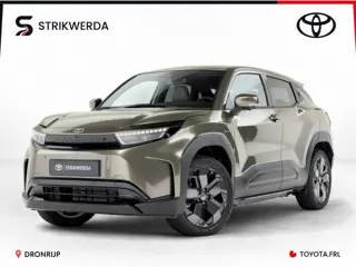 Toyota Urban Cruiser Executive AWD 61 kWh | JBL | Stoel- stuurverwarming | Elek. verst. stoel | Half