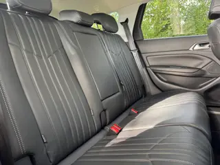 Foto 17 van Peugeot 308 SW 1.2 PureTech GT-line 2016 NAVI DAB+ MASSAGE STOELEN CLIMA