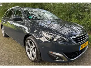 Foto 14 van Peugeot 308 SW 1.2 PureTech GT-line 2016 NAVI DAB+ MASSAGE STOELEN CLIMA