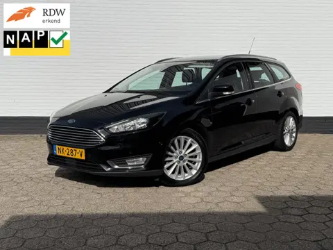 Ford Focus Wagon 2.0 TDCI Titanium ACC l CLIMA l TREKHAAK!