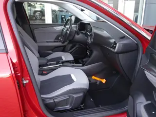 Foto 15 van Opel Mokka-e Business Elegance 50-kWh 11kw bl. | SOH 91.6% | Achteruitrijcamera | Navigatie | Apple