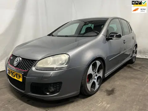 Volkswagen Golf 2.0 TFSI GTI - Schade
