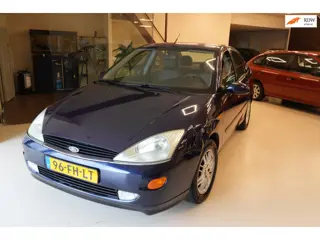 Ford Focus 1.6 NAP! Zuinig en rijdt zeer netjes