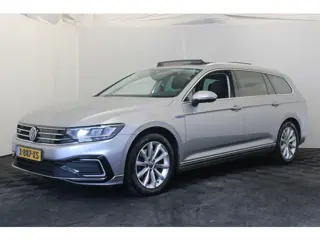 Volkswagen Passat Variant 1.4 TSI PHEV GTE Business |Pano|Stoelverw.|Navi|