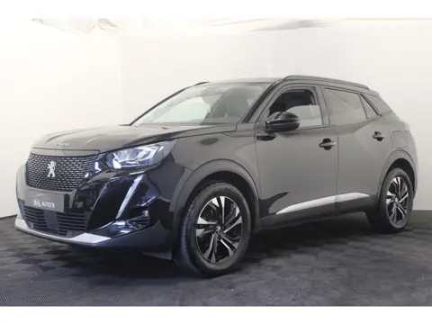 Peugeot 2008 1.2 PureTech Allure Pack |Navi|Camera|