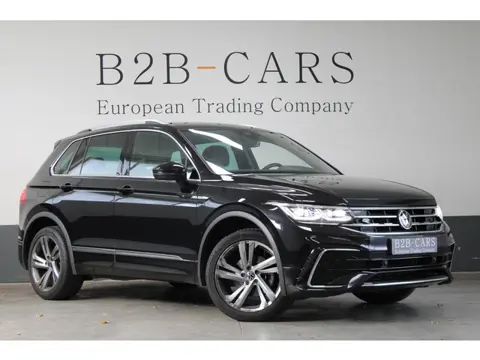 Volkswagen Tiguan 1.5 TSI DSG | 2x R-line | Trekhaak | IQ Light | Stoelverwarming | Virtual