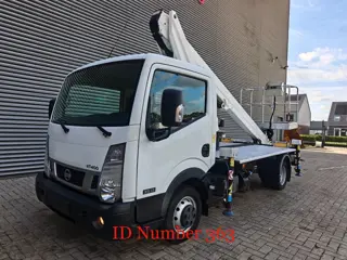 Nissan Cabstar 35.13 NT400 GSR B180T (bj 2018)
