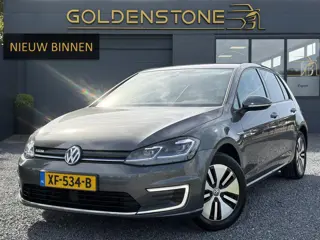 Volkswagen e-Golf e-Golf ✓SOH 90.2%✓1e Eigenaar✓Dealer Onderhouden✓Warmtepomp✓Camera✓Carplay✓Navi✓Vi