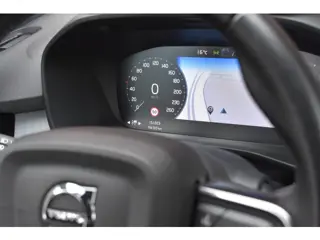 Foto 18 van Volvo XC40 T3 163PK Automaat Business Pro | Trekhaak | 19'' | Audio & Park Assist Pack | Climate Pac