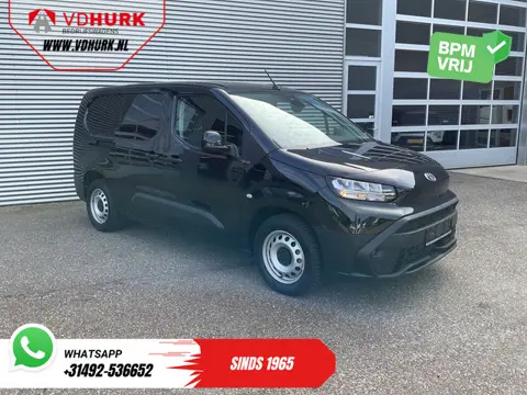 Toyota e-ProAce City 50 kWh 320 km WLTP L2 3Pers./ LED/ Standkachel/ Snellader/ 2x Schuifdeur/ Airco