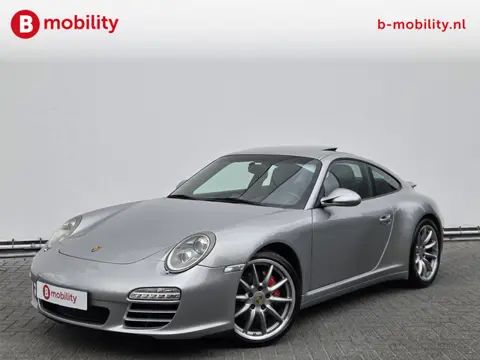 Porsche 911 3.8 Carrera 4S Sport Chrono Dealer Onderhouden! | Schuif/Kanteldak | BOSE | Multifunctio