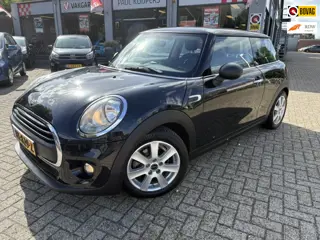 Mini Mini One 3-Deurs 1.2 One Special *airco + lm-velgen 16" + pdc + stoelverwarming*