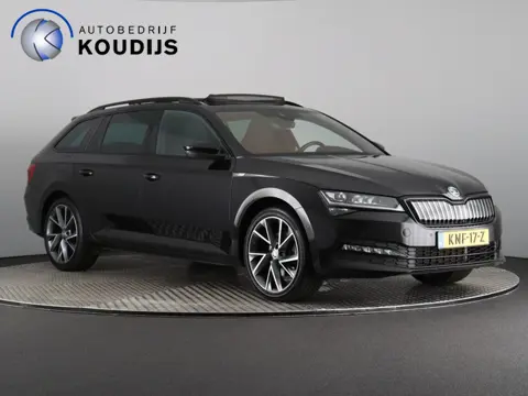 Škoda Superb Combi 1.4 TSI iV Sportline Business (Pano / Elek. trekhaak / 360 Camera / ACC / Standka