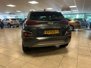 Foto 18 van Hyundai Kona 1.0 T-GDI Fashion Naviagtie, Climate controle, Cruise controle.