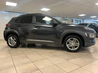 Foto 16 van Hyundai Kona 1.0 T-GDI Fashion Naviagtie, Climate controle, Cruise controle.
