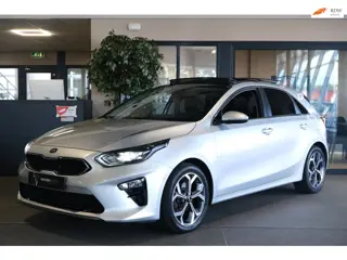 Kia Ceed 1.4 T-GDi AUT Pano Trek Navi Leder Cam Pdc Cruise