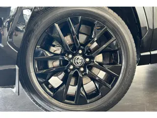 Foto 14 van Toyota RAV4 2.5 Hybrid AWD Black Edition, JBL