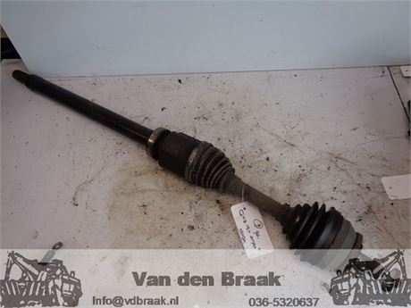 Volvo V70 2.4 D5 Automaat 2004-2007 Aandrijfas rechts voor