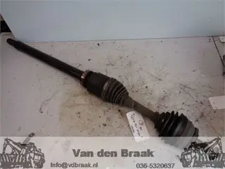 Volvo V70 2.4 D5 Automaat 2004-2007 Aandrijfas rechts voor