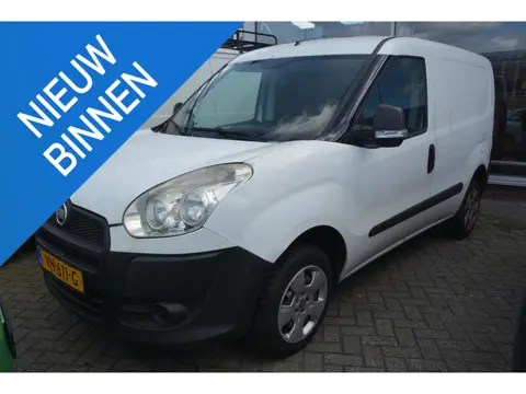 Fiat Doblò Cargo 1.3 MultiJet Actual Koppeling slecht !