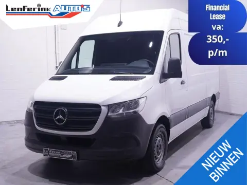 Mercedes-Benz Sprinter 317 CDI 170 pk L2H2 Camera, Apple Carplay Cruise Control, Airco, Opstap achte