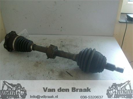 Volkswagen New Beetle 2.0 Autom. 1998-2005 Aandrijfas links