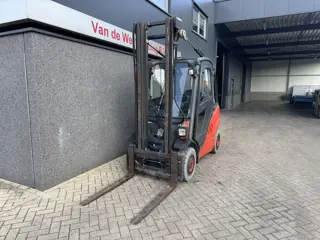 Foto 13 van Linde H25D-01 Duplo 400 Sideshift / 4e Functie VW Diesel 2010