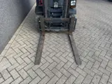 Foto 28 van Linde H25D-01 Duplo 400 Sideshift / 4e Functie VW Diesel 2010