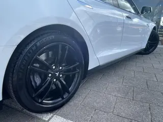 Foto 14 van Tesla Model S 85 Base /Pano/leder/Camera/Free Supercharge/