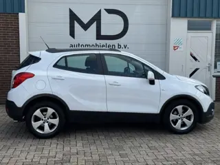 Foto 13 van Opel Mokka 1.4 T Edition + -Carplay-Cruise-Parkeersensoren