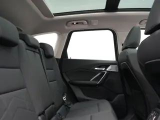Foto 17 van BMW X1 xDrive30e X Line PHEV 326pk Dealer O.H. | Trekhaak Af Fabriek | Panodak | Camera | Harman / K