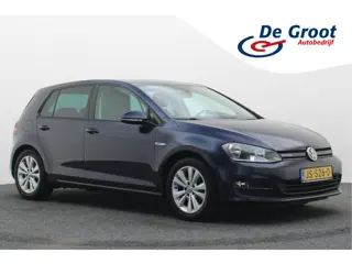 Volkswagen Golf 1.0 TSI Connected Series Camera, Apple Carplay, Climate, DAB, PDC
