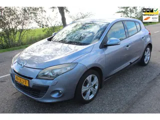 Renault Mégane 1.6 Dynamique // klima / cruise / navi //