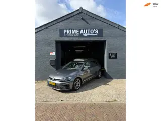Volkswagen Golf 1.0 TSI Highline Business R DSG | PANO 2018