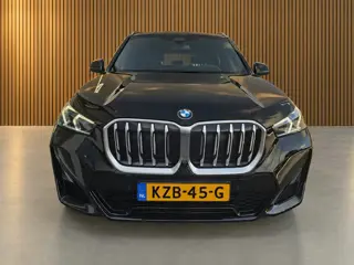Foto 11 van BMW X1 SDrive20i
