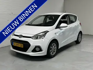 Foto 16 van Hyundai i10 1.0i i-Motion AIRCO / CRUISE / STOELVRM / ELK.PAKKET