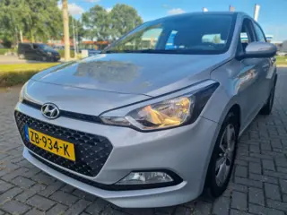 Hyundai I20 1.2 HP i-Motion Comfort Navi Camera