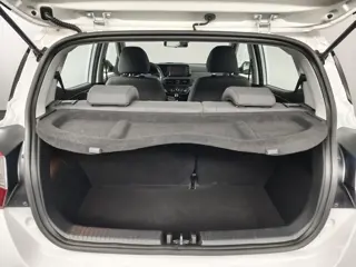 Foto 13 van Hyundai i10 1.0 Comfort | Apple CarPlay / Android Auto | Airco | Cruise Control | Bluetooth |