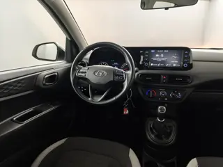 Foto 12 van Hyundai i10 1.0 Comfort | Apple CarPlay / Android Auto | Airco | Cruise Control | Bluetooth |