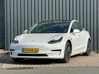Foto 13 van Tesla Model 3 Standard RWD Plus 60 kWh SOH 88%