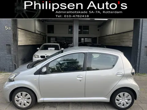 Toyota Aygo 1.0-12V Comfort l NL auto l airco l (bj 2011)