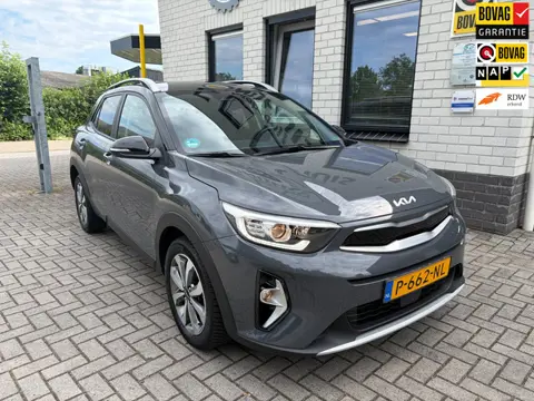 Kia Stonic 1.0 T-GDi MHEV DynamicPlusLine / Camera / Keyless / Carplay / PDC V+A / Trekhaak / Telefo