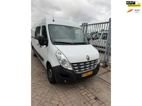 Renault Master T35 2.3 dCi L2 EL DC