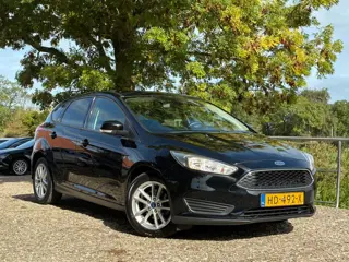 Ford Focus 1.0 Trend Edition | Navi + Cruise + Airco nu €4.975,-!!!