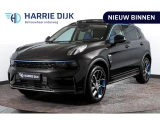 Lynk & Co 01 1.5 PHEV 261PK MY22 | 7.4 kWh Boordlader | 360 Camera |S/K-panodak | Adapt. Cruise | Me