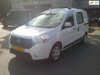 Dacia DOKKER BEDRIJFSWAGEN BENZINE NAVI PDC 2x SCHUIFDEUR!!