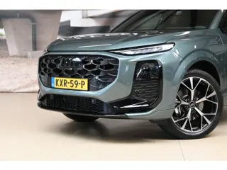 Foto 12 van Audi Q3 Sportback 1.5 e-hybrid 272pk S edition | Matrix | Sonos | Head-up | Trekhaak | 100% (Dealer)