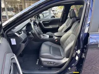 Foto 12 van Toyota RAV4 2.5 Plug-in Hybrid AWD Bi-Tone Plus | 06-10141018 Voor meer informatie