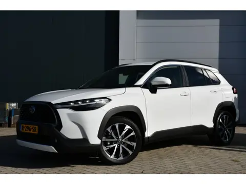 Toyota Corolla Cross 2.0 High Power Hybrid First Edition Automaat 197pk | Dodehoekdetectie | Parkeer